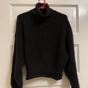 H&M Black Chunky-Knit Sweater - XS